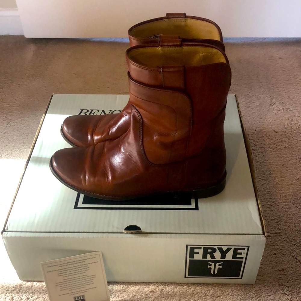 Frye Paige Short Riding Boot